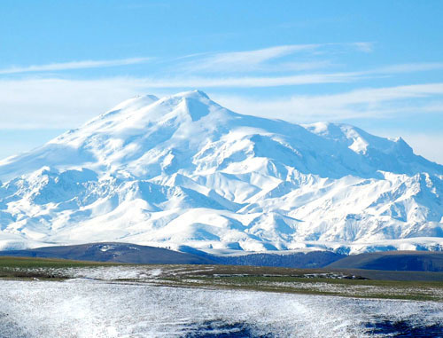 Эльбрус, Кабардино-Балкария. Фото: JukoFF, http://commons.wikimedia.org