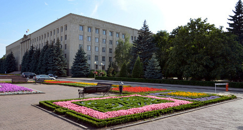 Ставрополь, здание краевой администрации. Фото Ивана Победы, http://ivanpobedaphoto.livejournal.com