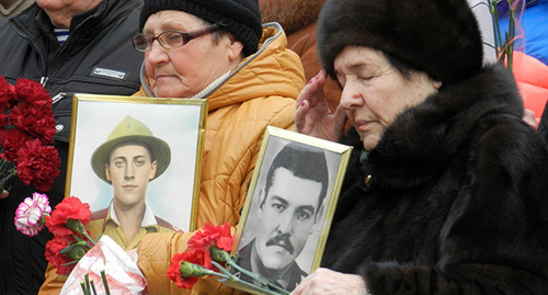 Родственники погибших в Афганистане солдат. Фото Татьяны Филимоновой для "Кавказского узла"