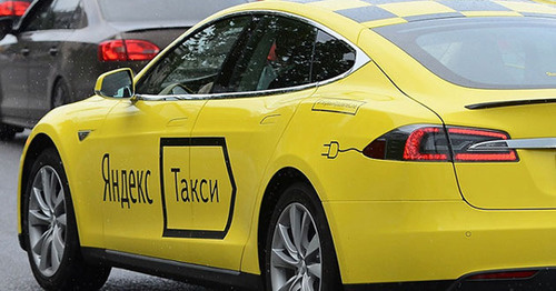 Автомобиль Yandex Taxi. Ереван. Фото http://newsarmenia.am/news/analytics/yandex-taxi-vs-gg-taksi-vyzyvali/