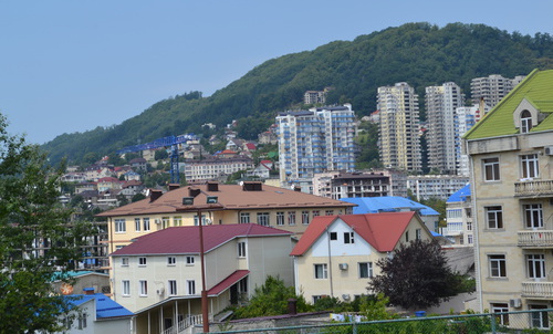 Вид на микрорайон Мамайка. Сочи. Фото Светланы Кравченко для "Кавказского узла"