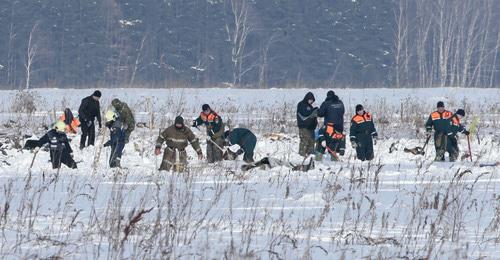 На месте крушения Ан-148. Московская область, 11 февраля 2018 г. Фото: REUTERS/Tatyana Makeyeva