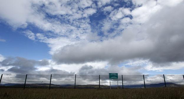 Граница Южной Осетии и Грузии. Фото: REUTERS/David Mdzinarishvili 