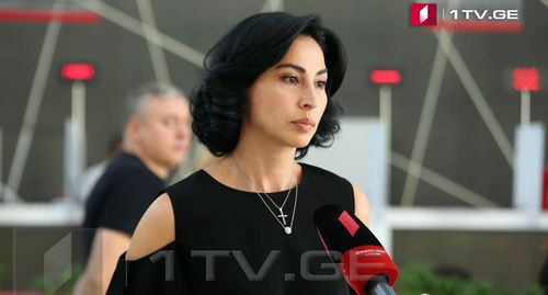 Ия Кицмаришвили. Фото кадр видео 1tv https://1tv.ge/ru/news/ija-kicmarishvili-obratilas-v-sud-za-vozrashheniem-30-akcij-rustavi-2/