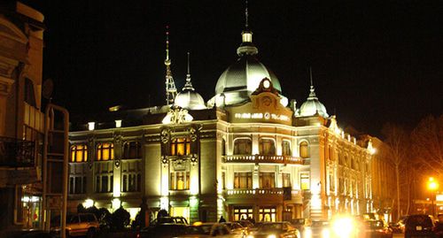 Здание "ТВС банка" в Тбилиси. Фото: Paata Vardanashvili from Tbilisi, Georgia - TBC BANK https://ru.wikipedia.org