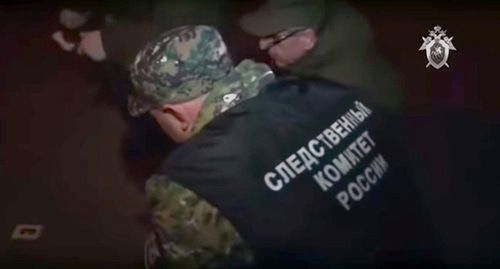 Стоп-кадр видео оперативных мероприятий на месте стрельбы в Ростовской области. Фото: СК РФ по Ростовской области https://rostov.sledcom.ru/news/item/1402895/