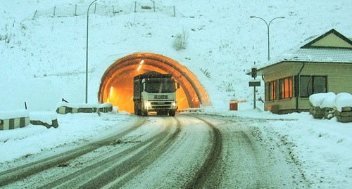 Транскавказская автомагистраль Фото пресс-службы МЧС РЮО https://15.mchs.gov.ru/deyatelnost/press-centr/operativnaya-informaciya/4363178