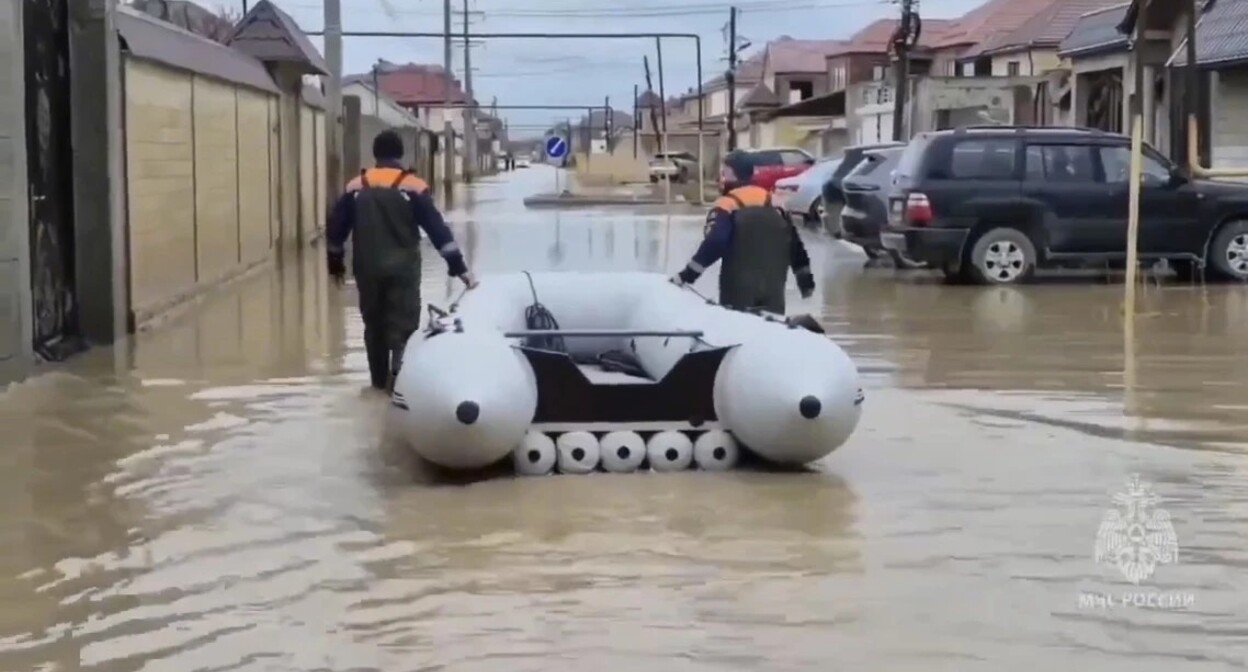 Потоп в Дагестане. Апрель 2026 г. Фото: МЧС России Потоп в Дагестане. Апрель 2026 г. Фото: МЧС России